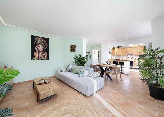 Casa Paraiso - Stylish Gateway *