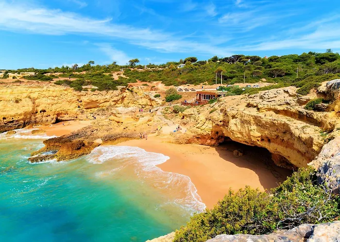 Casa Paraiso - Stylish Gateway