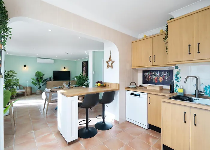 아파트 Casa Paraiso - Stylish Gateway 카르보에이루