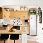 Casa Paraiso - Stylish Gateway