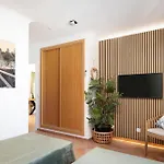 Casa Paraiso - Stylish Gateway Апартаменты *